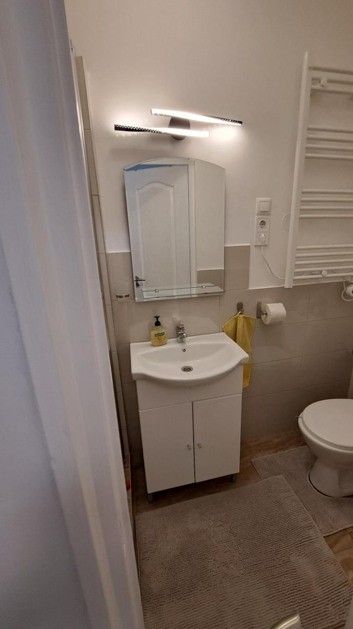 All-in-a Good Space Homestay Budapest